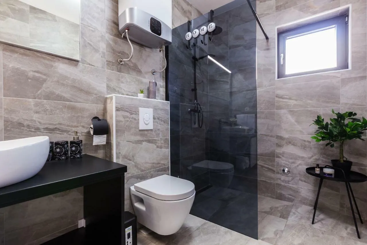S&A 3Br Holiday Home Bibinje